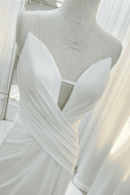 Elegant Trumpet Mermaid Court Train Satin Wedding Dress Wedding Dress