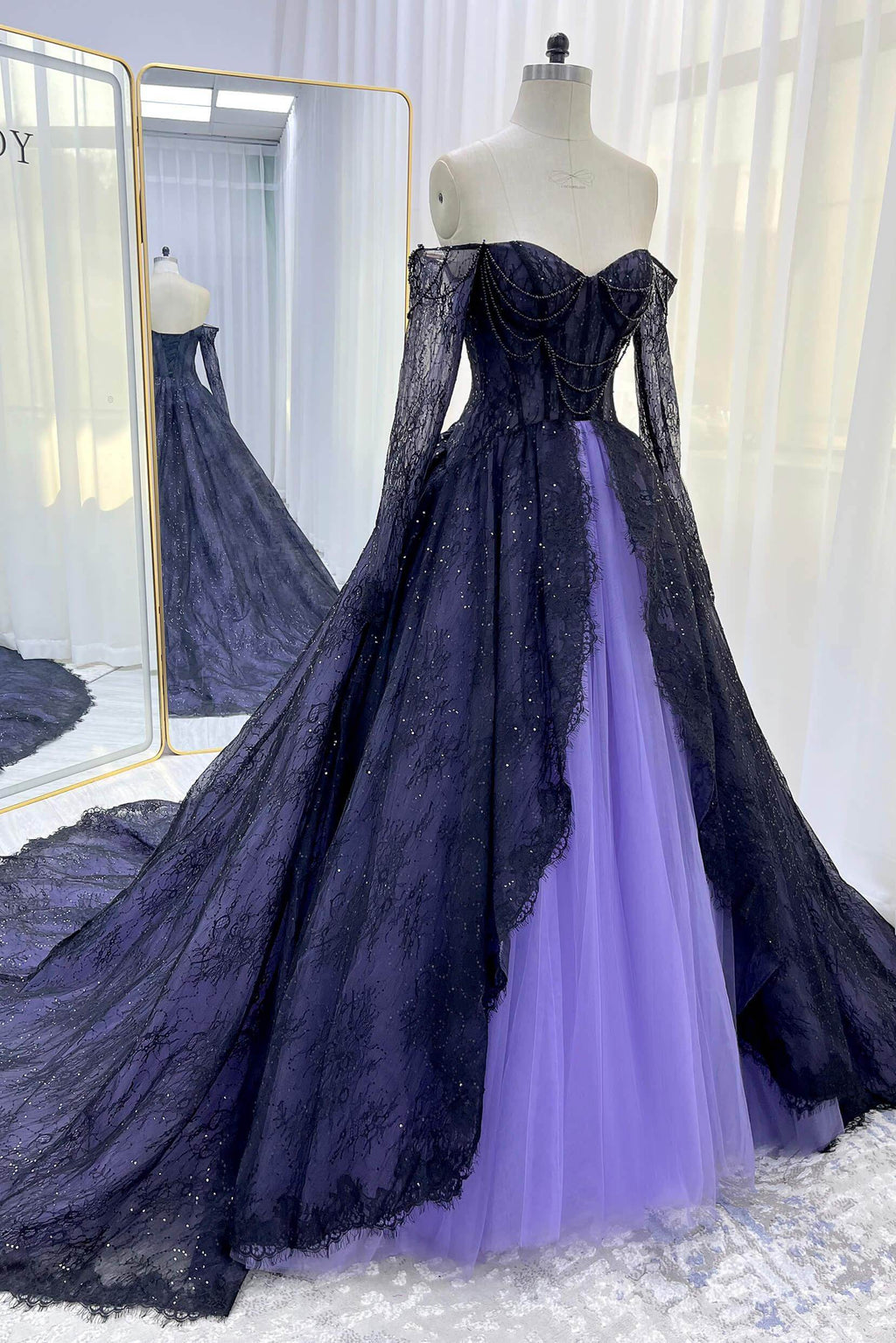 Elegant A Line Chapel Train Sequined Lace Tulle Wedding Dress Wedding Dress