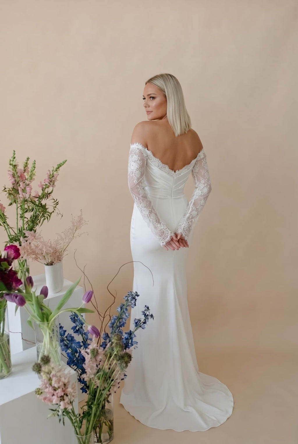 Elegant Mermaid Sweep Brush Train Lace Satin Wedding Dress Wedding Dress