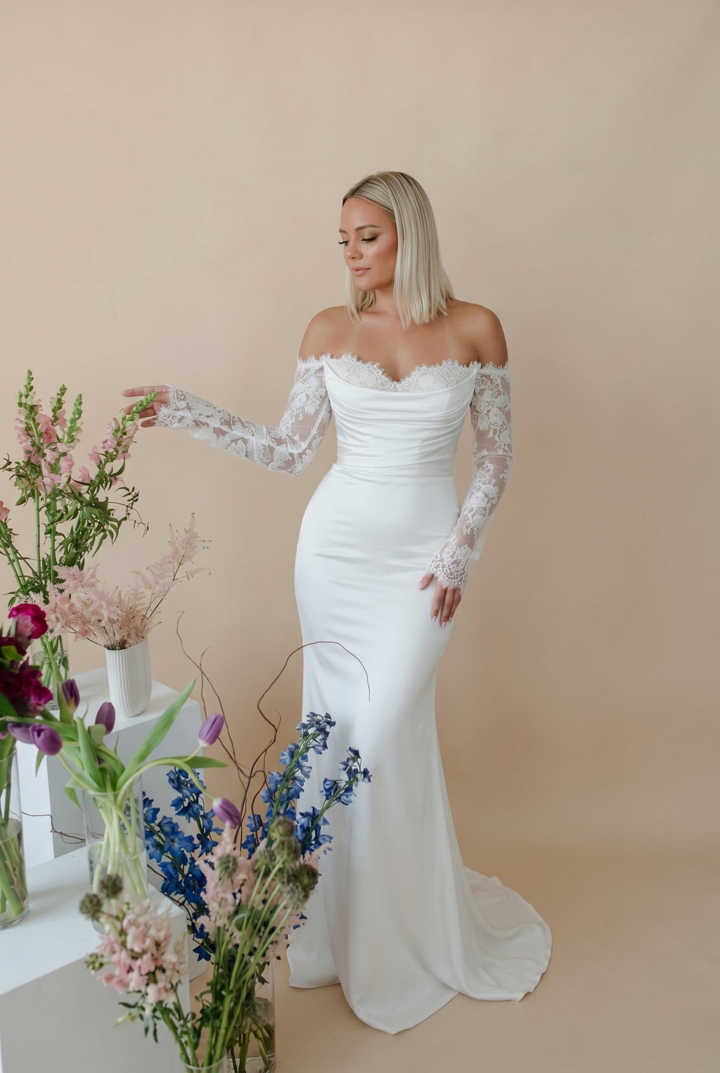 Elegant Mermaid Sweep Brush Train Lace Satin Wedding Dress Wedding Dress