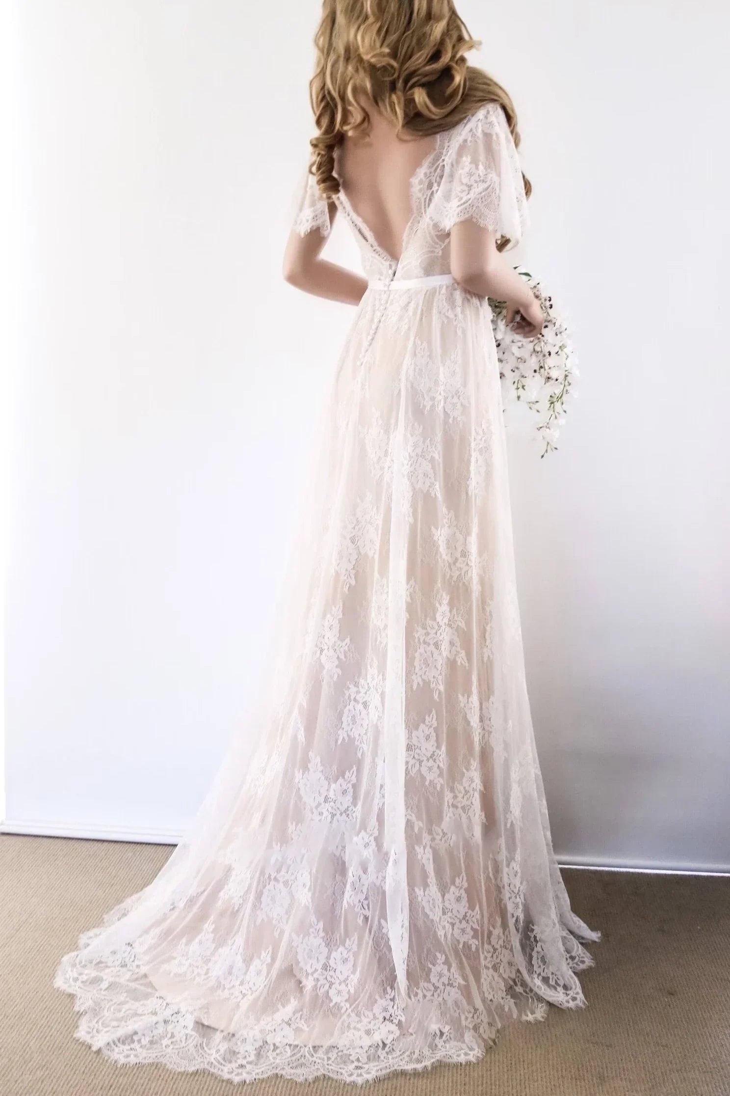 Elegant A Line Sweep Brush Train Lace Wedding Dress Wedding Dress