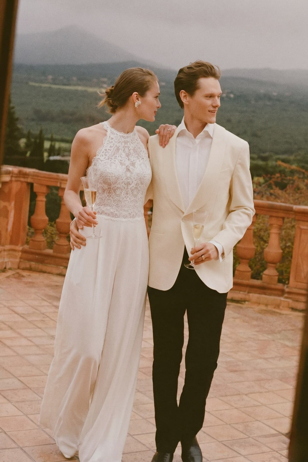 Elegant Halter Floor Length Chiffon Wedding Jumpsuit Wedding Dress