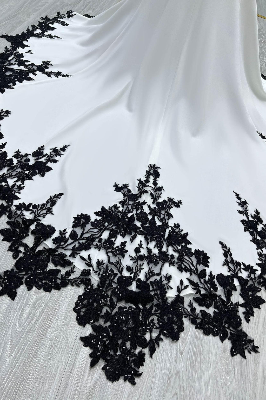 Elegant Trumpet Mermaid Chapel Train Elastic Satin Wedding Dress Wedding Dress
