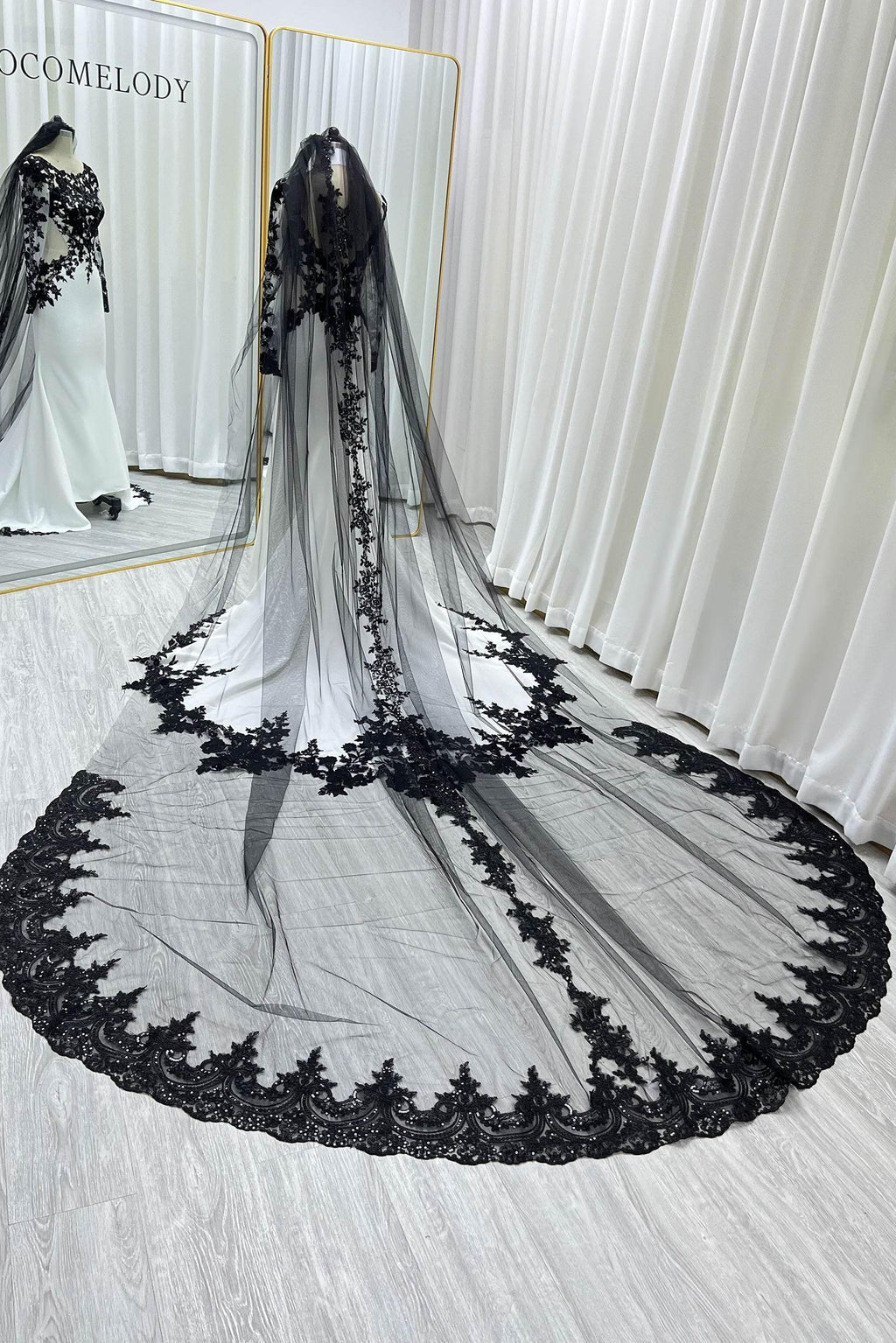 Elegant Trumpet Mermaid Chapel Train Elastic Satin Wedding Dress Wedding Dress
