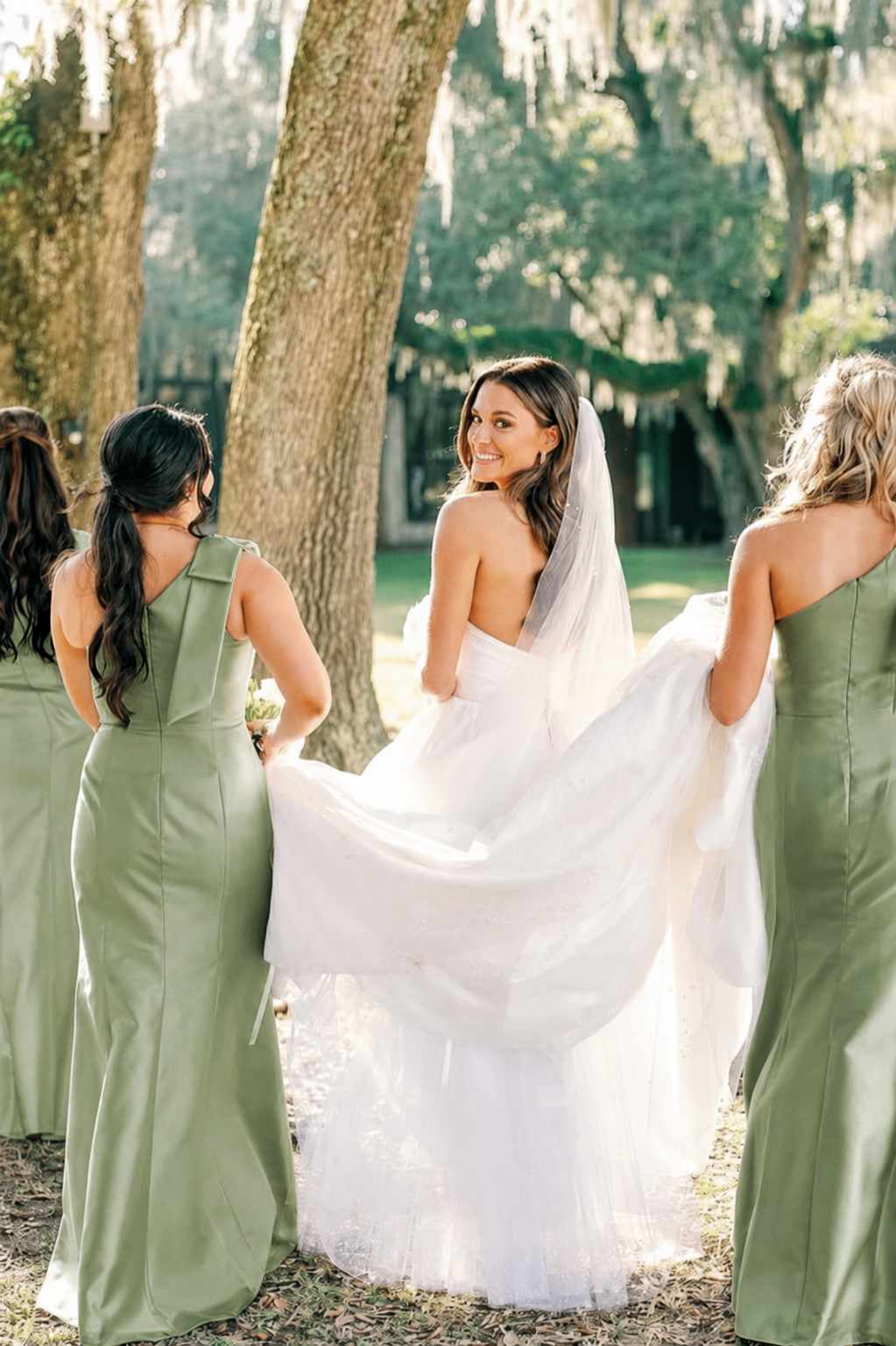 Sky Blue Satin Sheath Bridesmaid Dress with One Shoulder Neckline