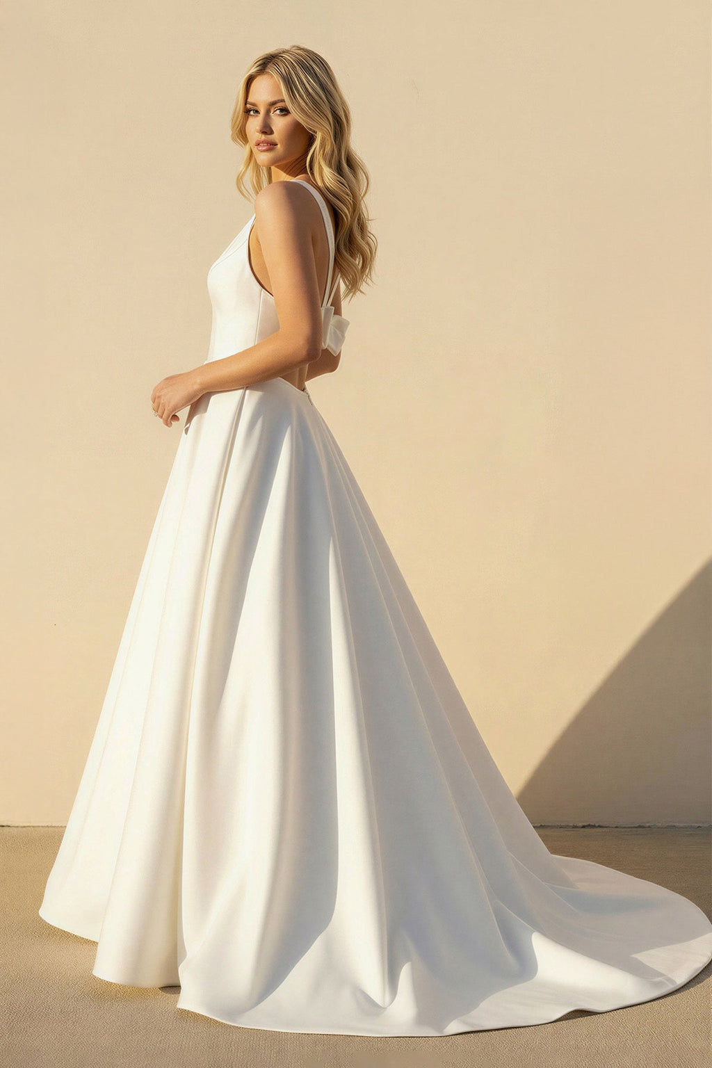 Bellamy Pearl detail image 3 wedding dress