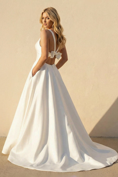 Bellamy Pearl detail image 2 wedding dress