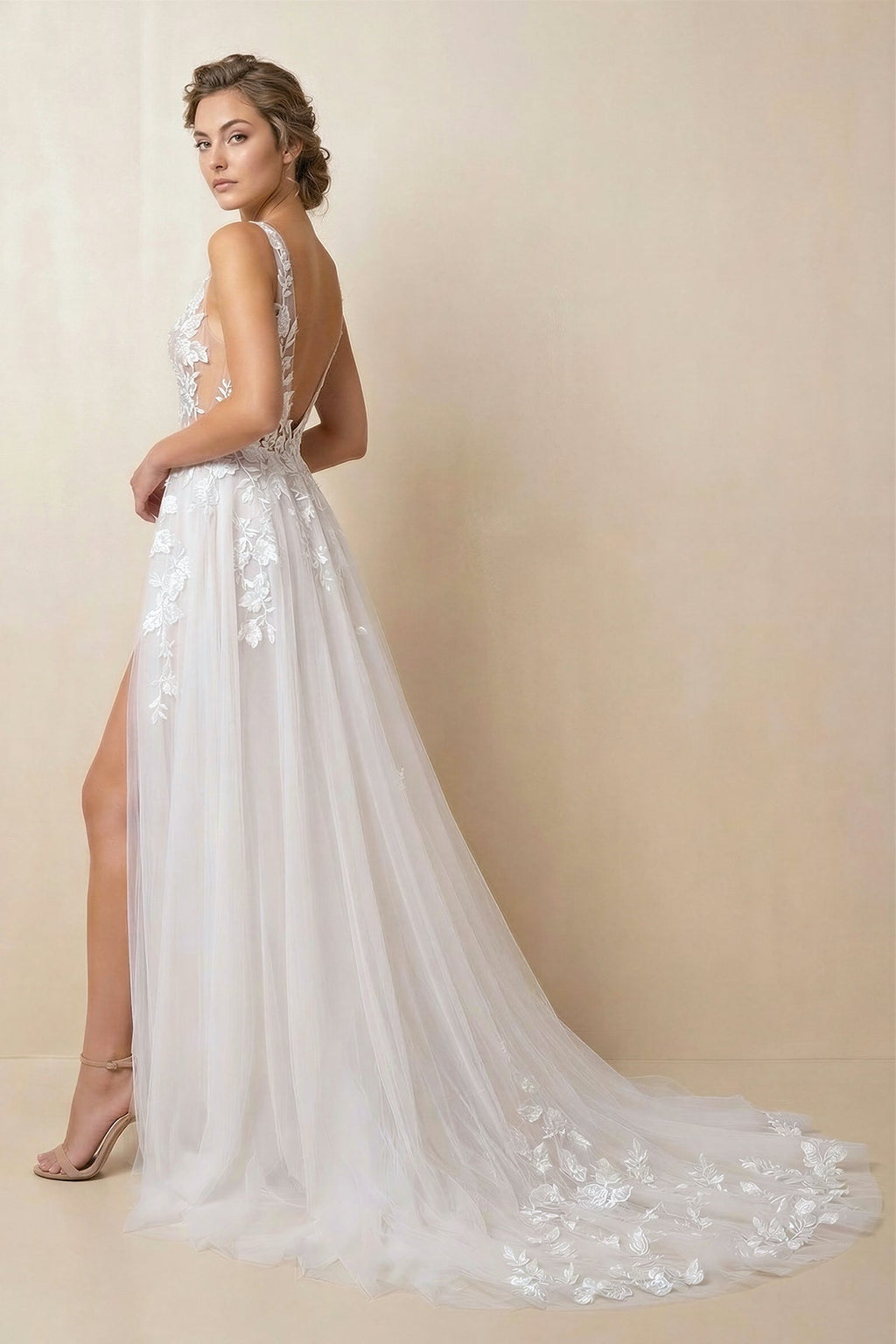 Estelle detail image 3 wedding dress