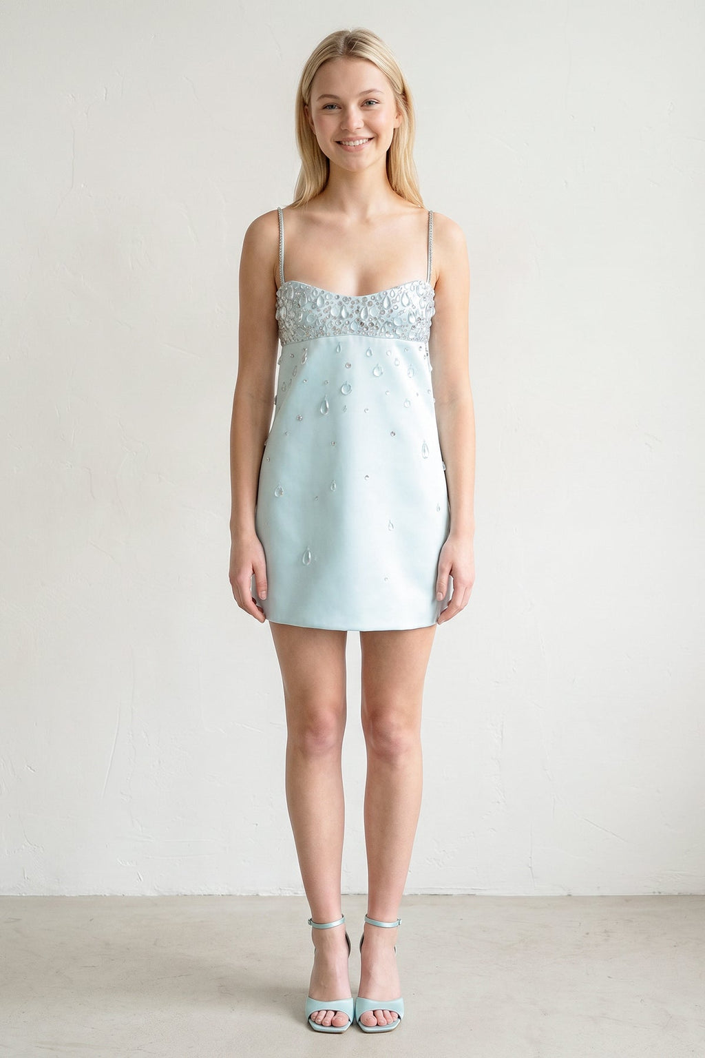 Alouette Aqua detail 2 homecoming dress