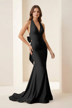 Petronella Rue Black front view prom dress