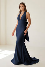 Petronella Rue Navy Blue side view prom dress