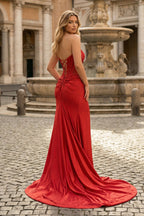 Navy Blue Mermaid Evening Dress with Strapless Neckline and Beading