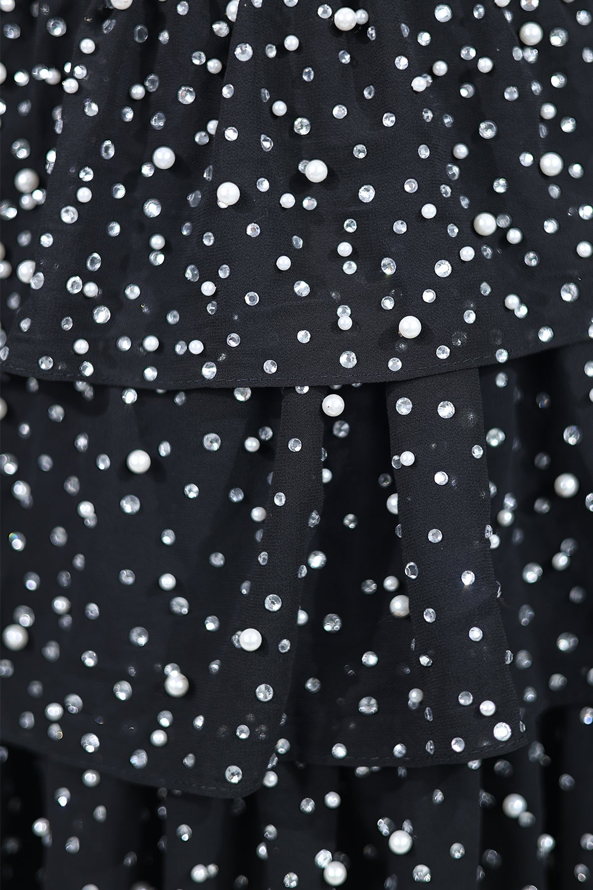 Black Sparkly Cut-Out Halter A-Line Chiffon Bow Homecoming Dress With Pearl