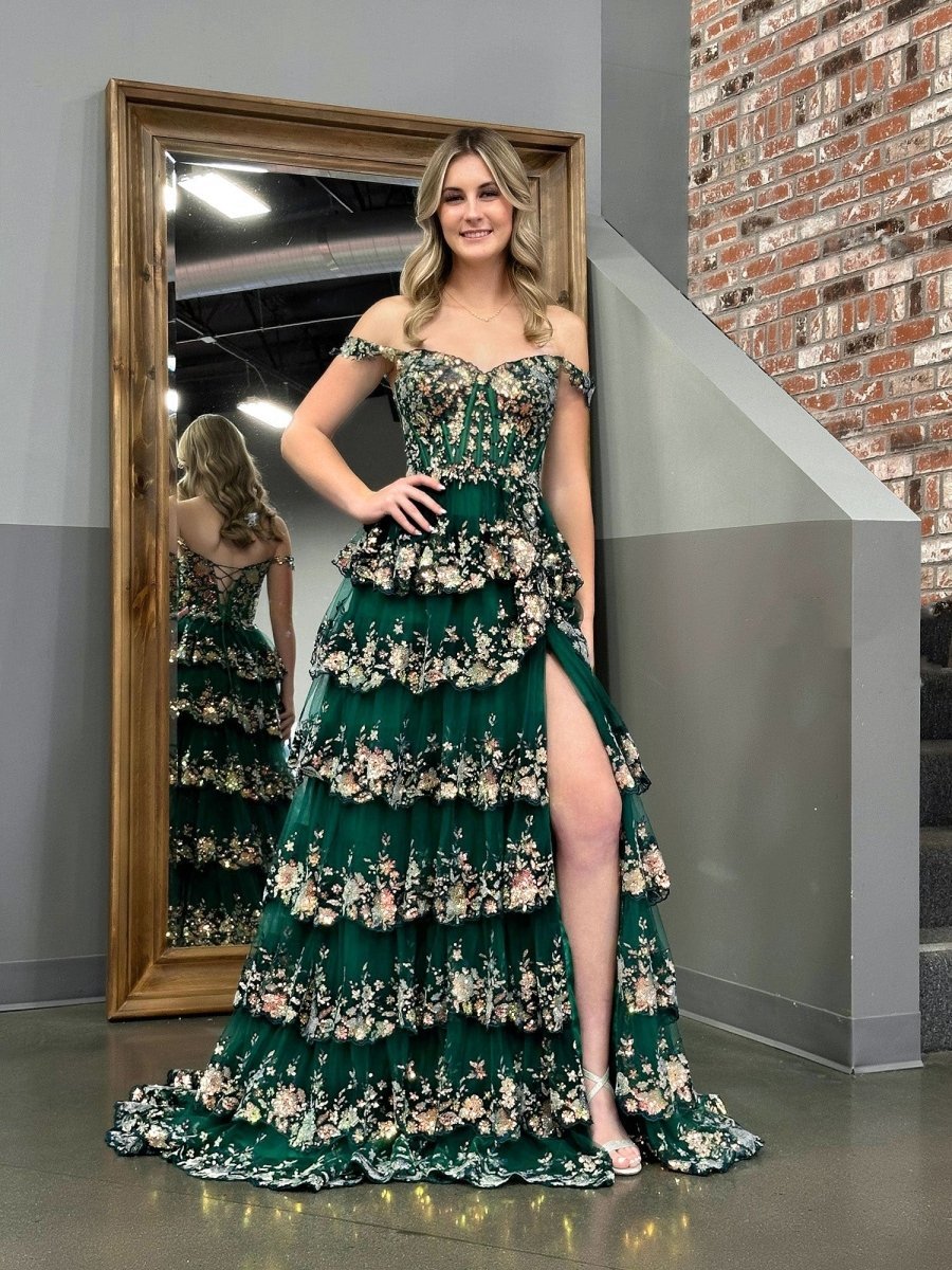 Danica Fern Hunter Green front view prom dress