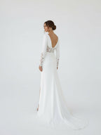Diamond White Chiffon Mermaid Wedding Dress with V-Neck Neckline and Slit