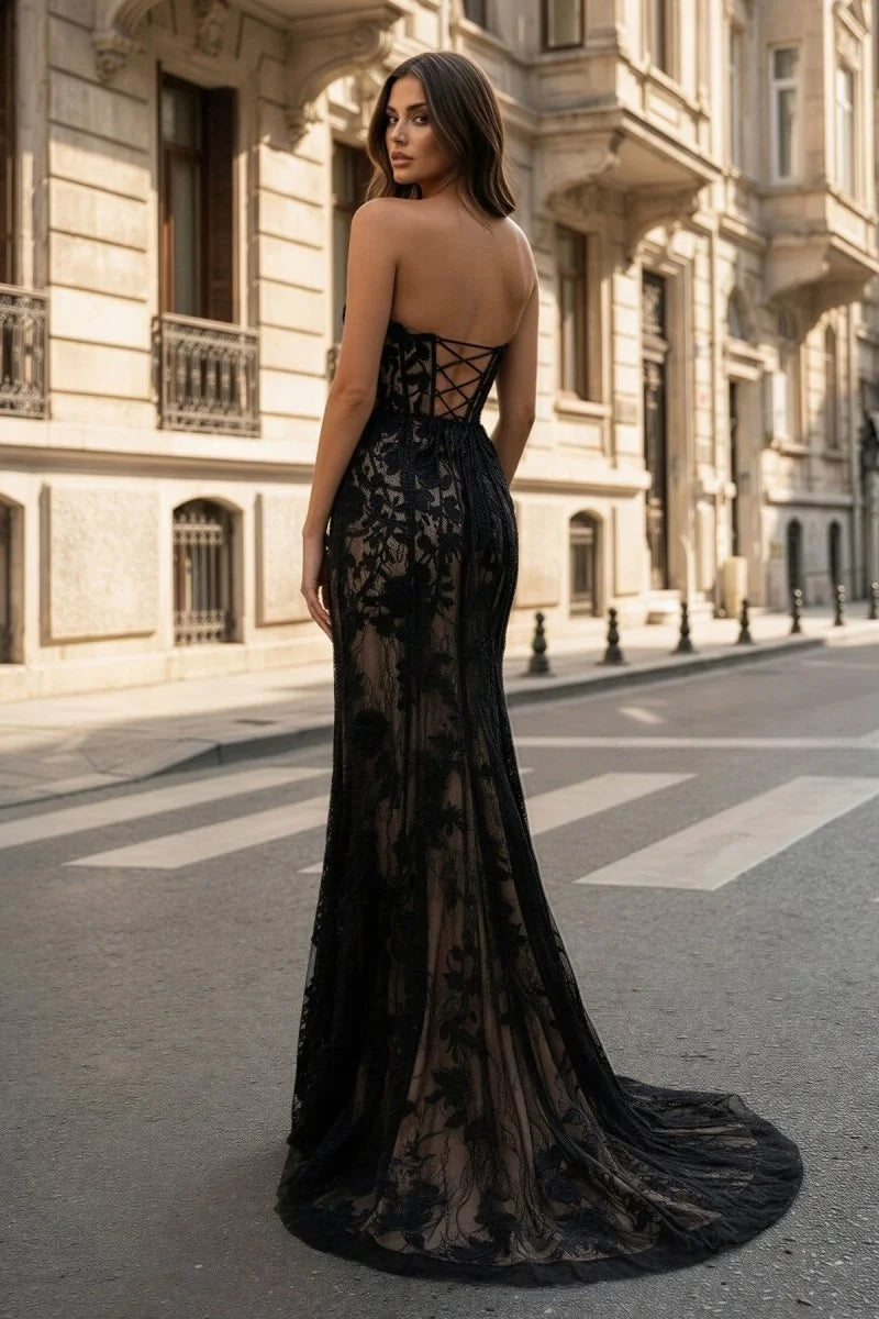 Black Tulle Mermaid Evening Dress with Sweetheart Neckline and Slit