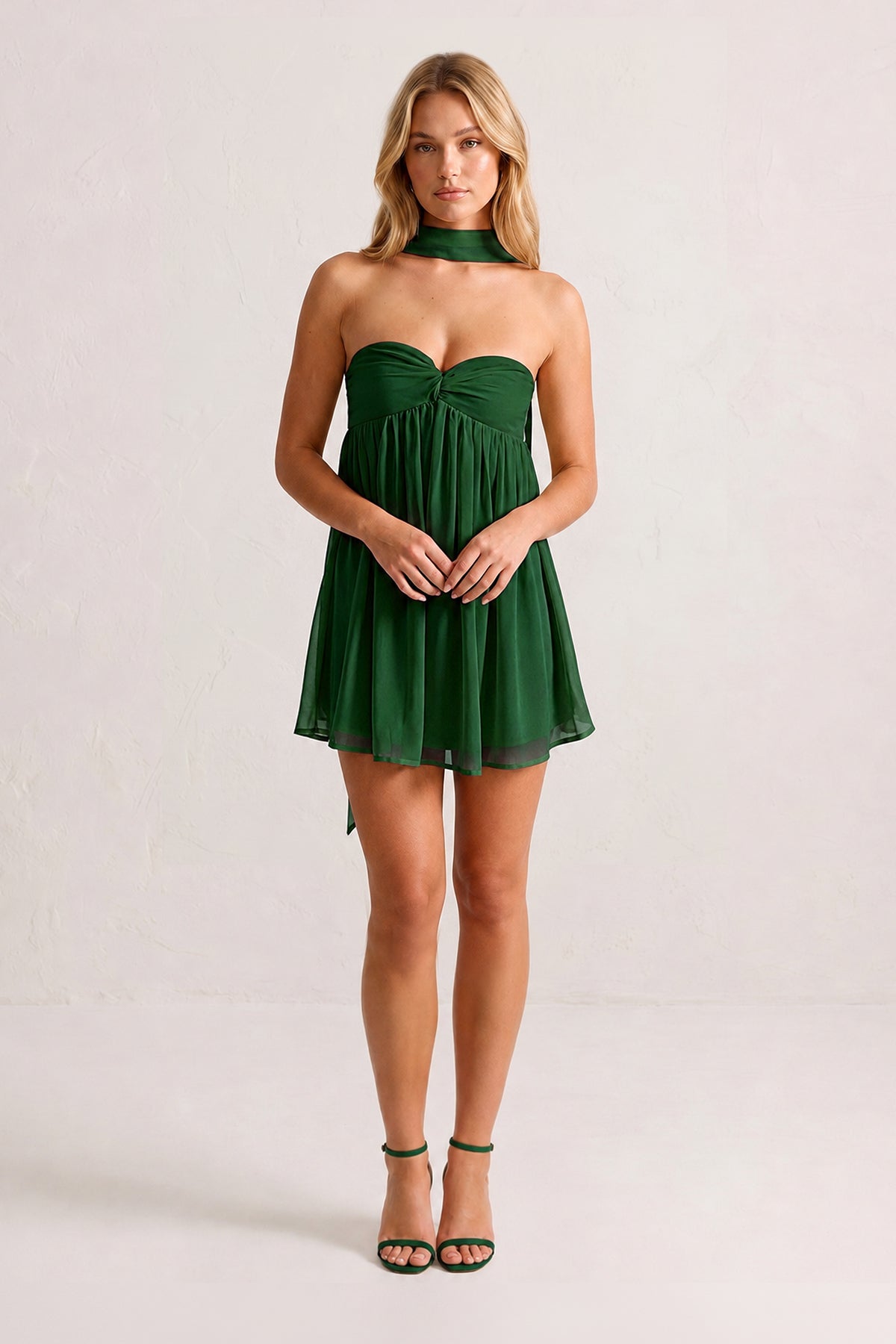 Amelie product view 50 homecoming dress
