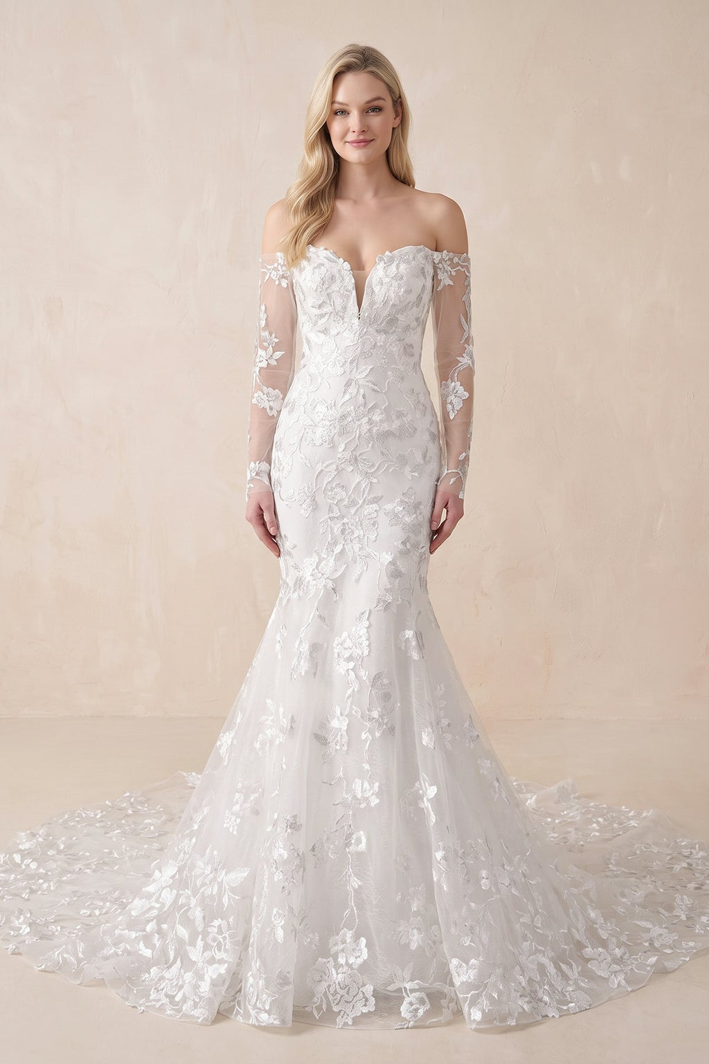 Bellamy Rose Diamond White front view wedding dress
