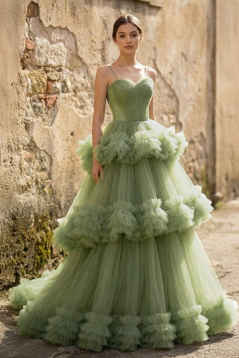 Penelope Vale Hunter Green front view prom dress