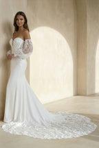 Diamond White Chiffon Mermaid Wedding Dress with Strapless Neckline and Appliques