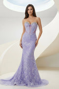Cosette Wynn Lilac front view prom dress