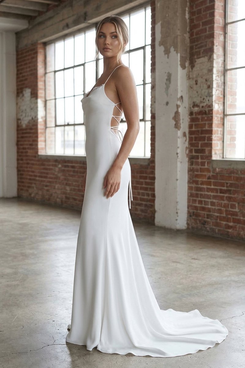 Diamond White Satin Mermaid Wedding Dress with V-Neck Neckline and Appliques