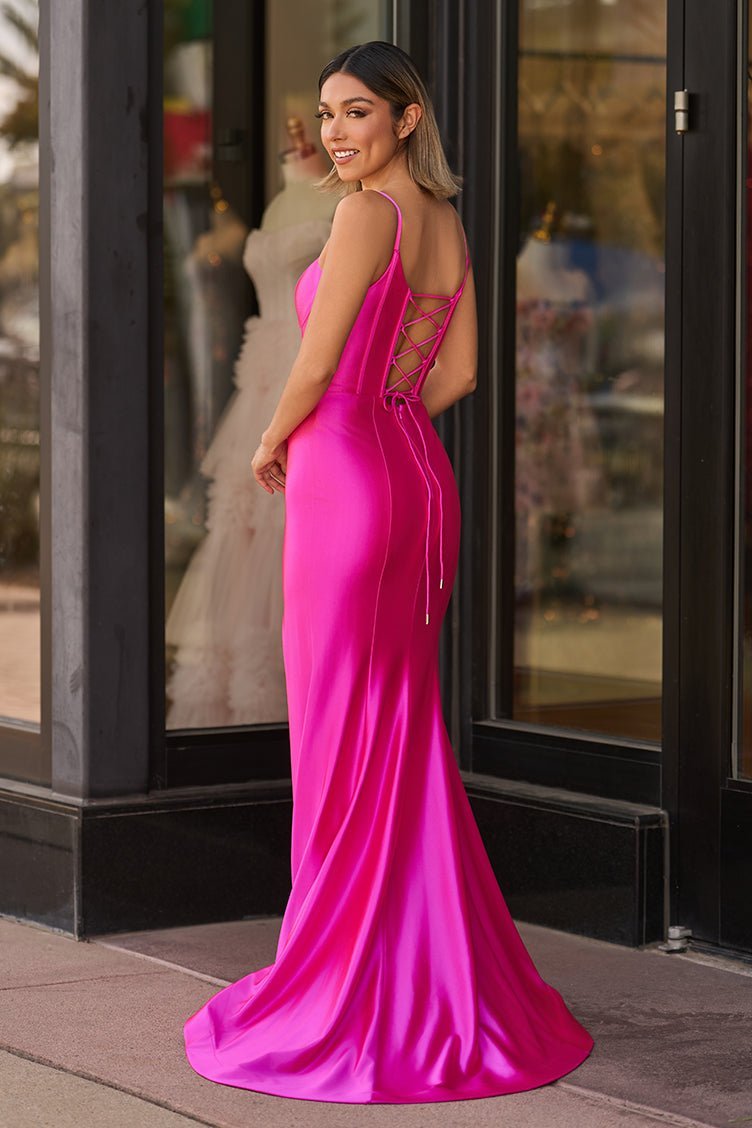 Bellatrix Cove detail image 4 prom dress