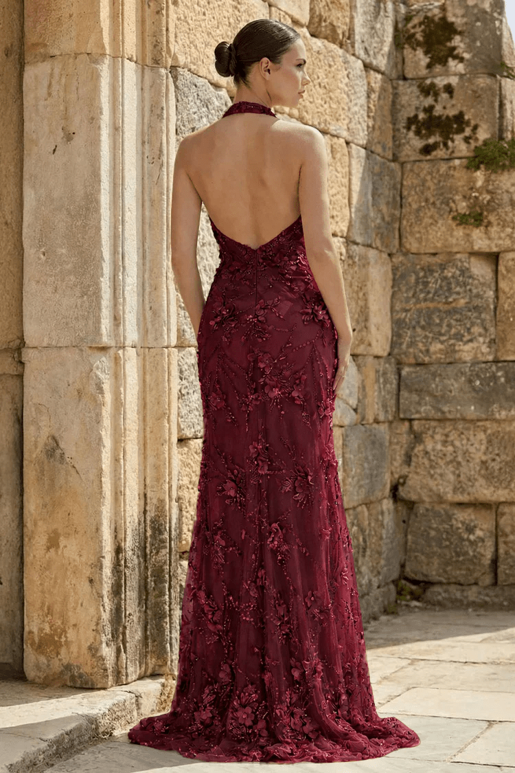 Sage Green Tulle Sheath Evening Dress with Halter Neckline and Sequins