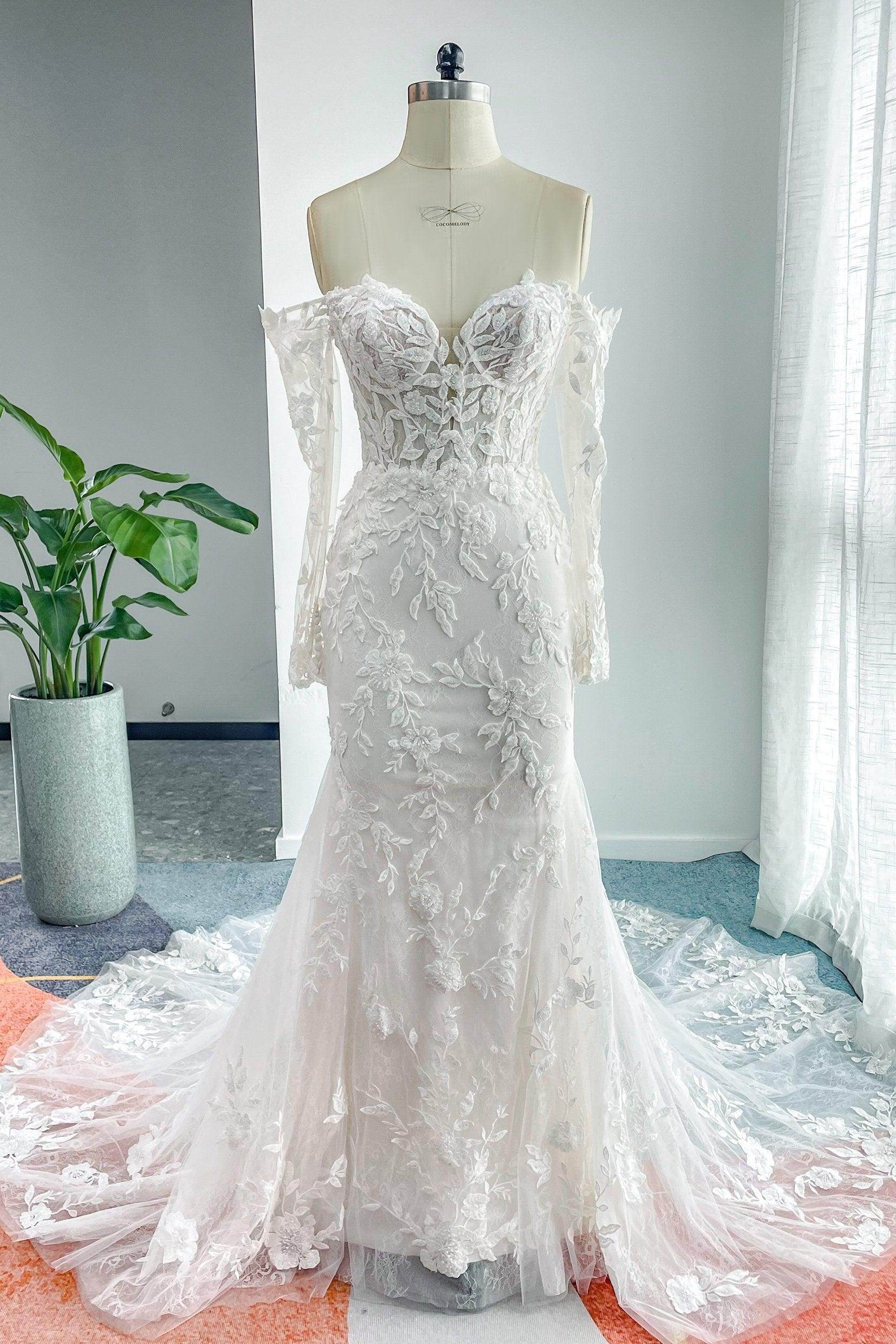 Elegant Trumpet Mermaid Chapel Train Lace Tulle Wedding Dress Wedding Dress