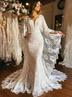 White Lace Mermaid Wedding Dress with V-Neck Neckline and Appliques