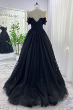 Elegant A Line Sweep Brush Train Tulle Gothic Wedding Dress Wedding Dress