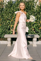 Sky Blue Satin Sheath Bridesmaid Dress with One Shoulder Neckline