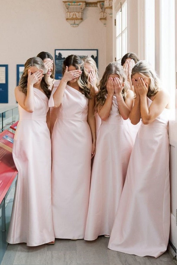 Sky Blue Satin Sheath Bridesmaid Dress with One Shoulder Neckline