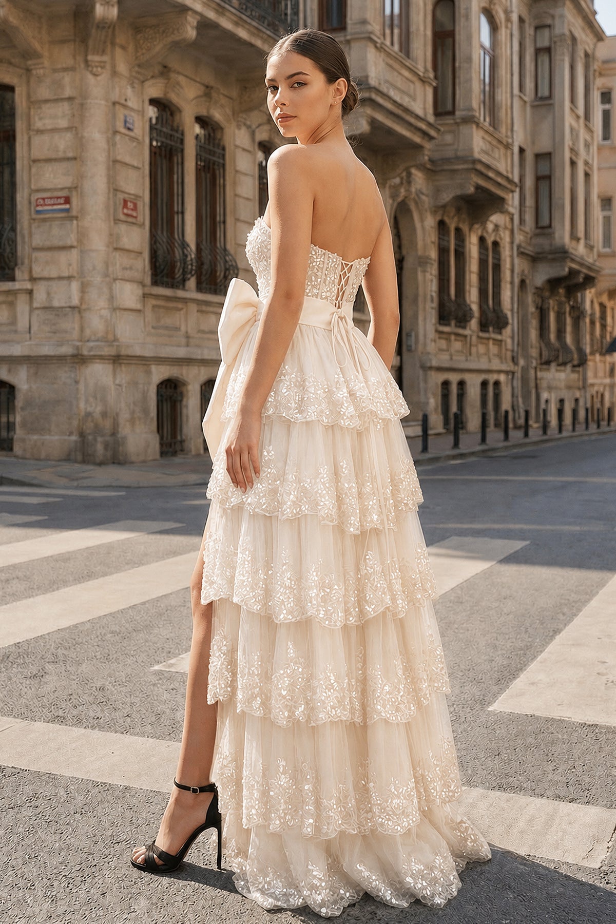 Sweetheart Light Blue Lace Appliques Ruffle Long Formal Gown