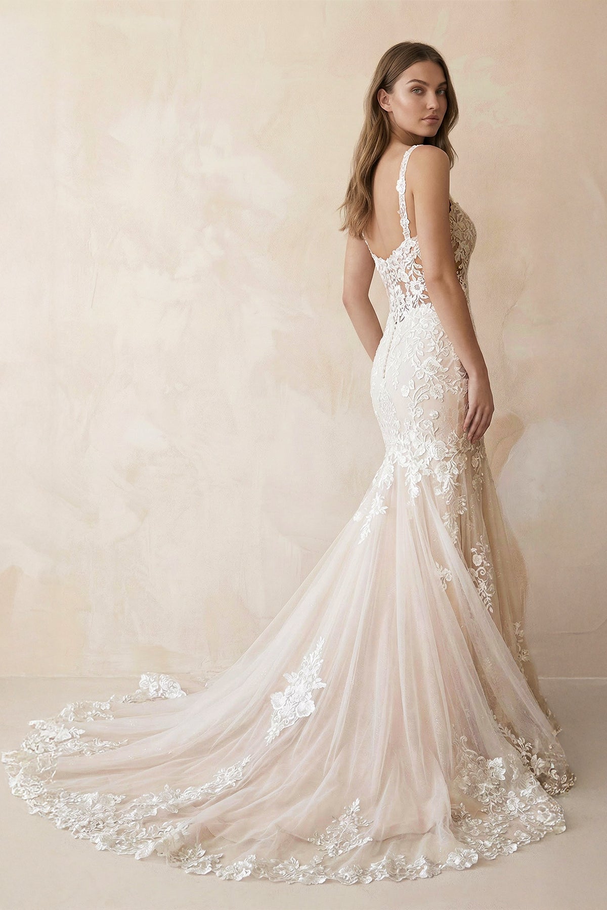 White Tulle Mermaid Wedding Dress with Sweetheart Neckline and Appliques