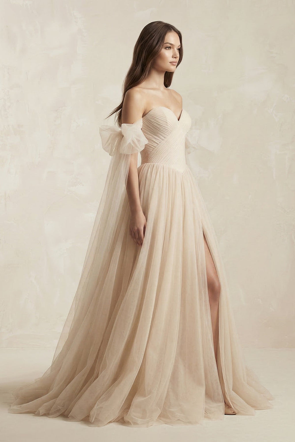 Ilaria detail image 3 wedding dress