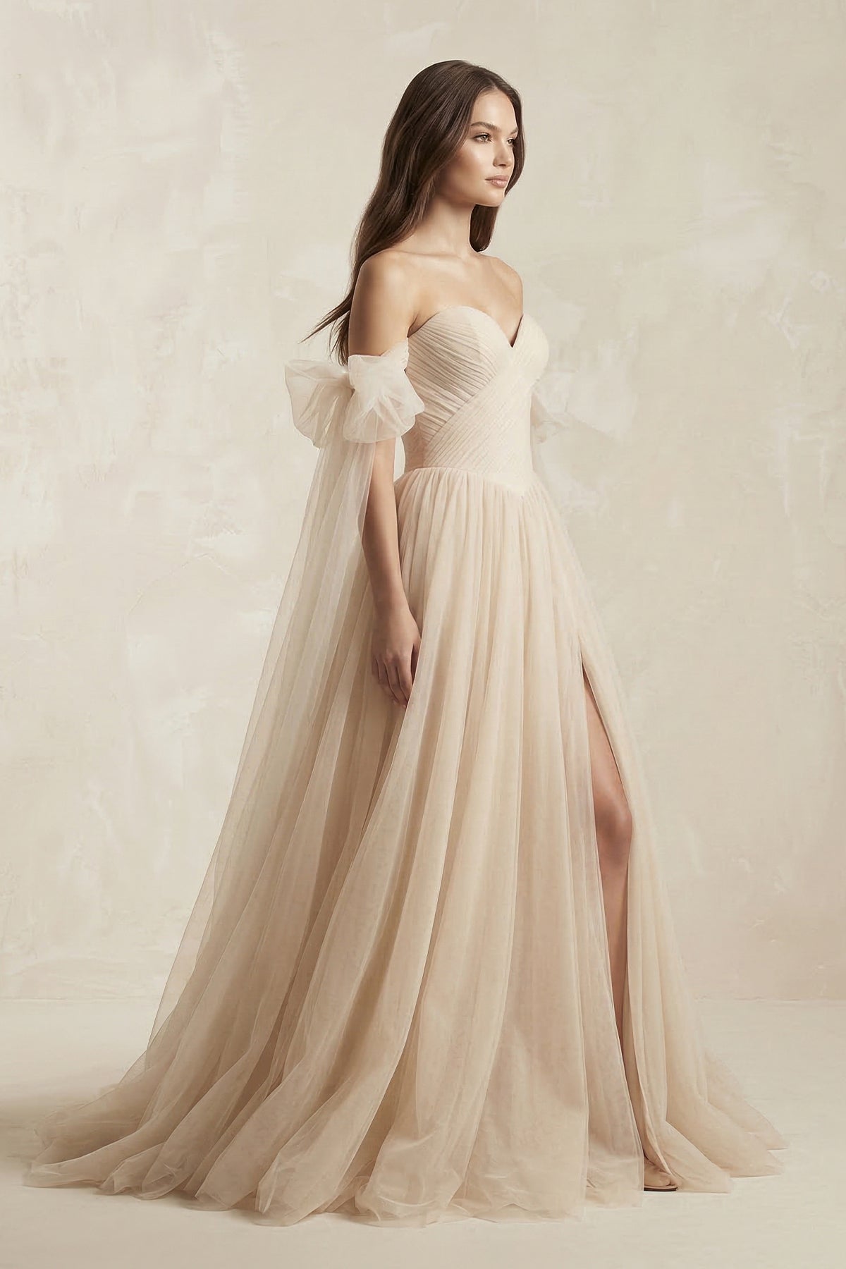 Ilaria detail image 3 wedding dress