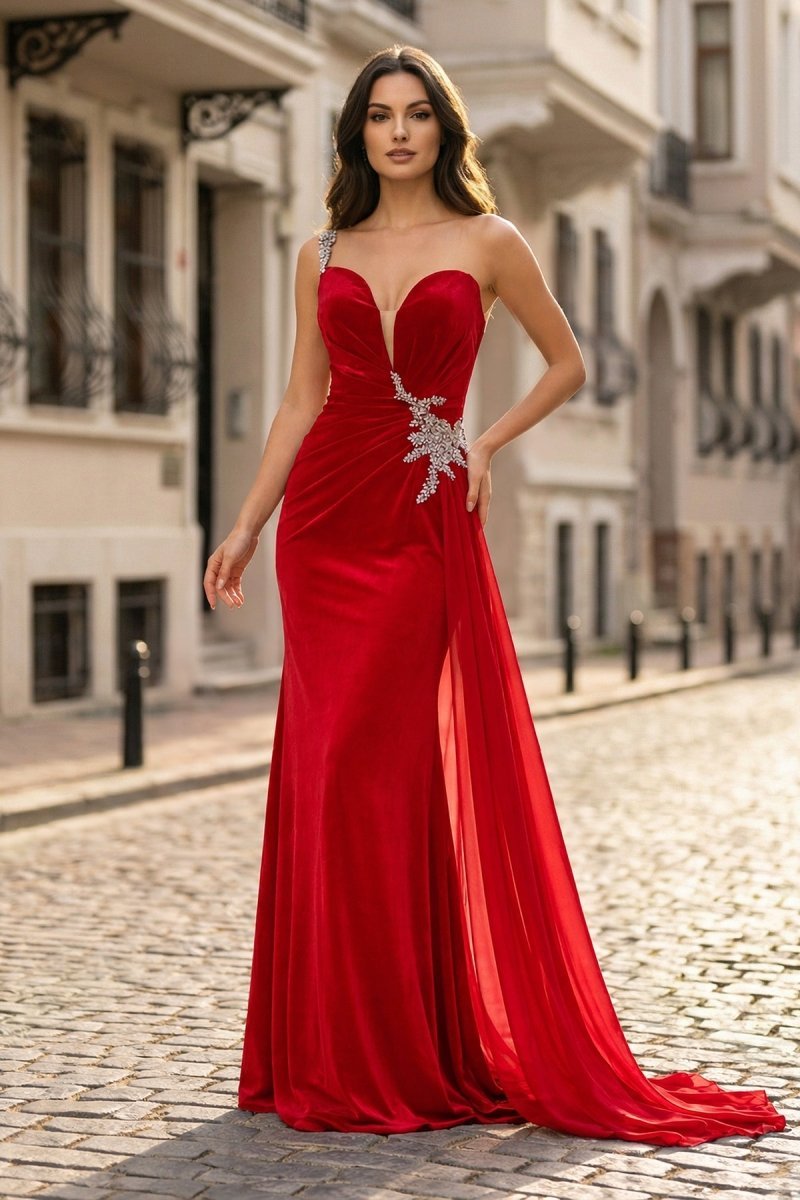 Clarisse Jane Red front view prom dress