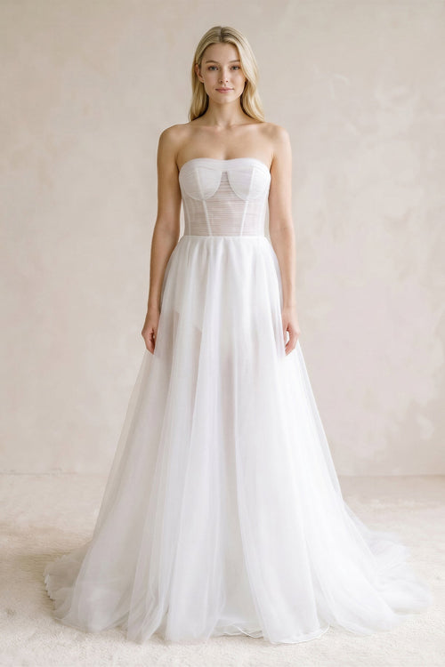 Aurelia Vale Diamond White front view wedding dress