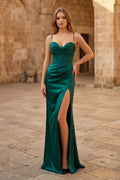 Winslet Hunter Green front view prom dress
