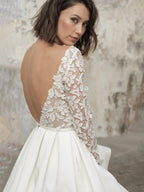 Clarisse Iris detail image 9 wedding dress