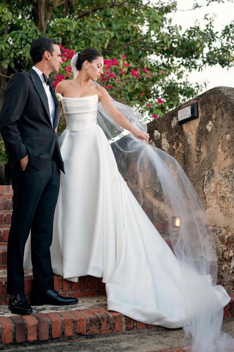 Aurelia Maris detail image 4 wedding dress