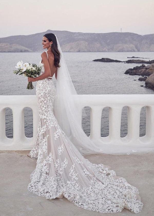 White Lace Mermaid Wedding Dress with V-Neck Neckline and Appliques