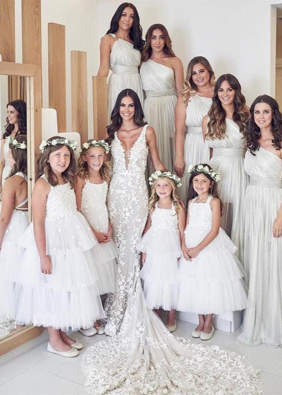 White Lace Mermaid Wedding Dress with V-Neck Neckline and Appliques