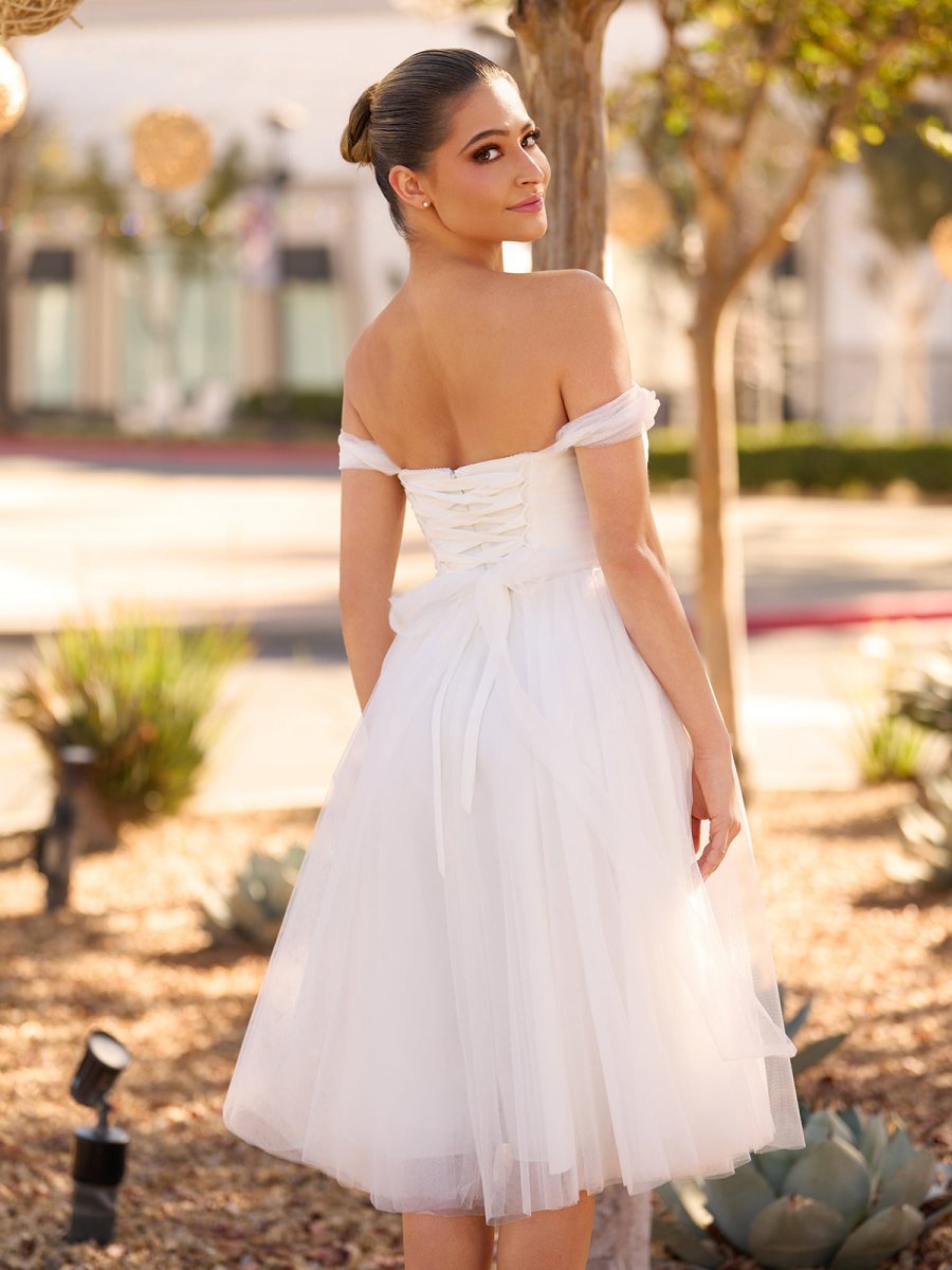 Aurelia Jane detail image 7 wedding dress