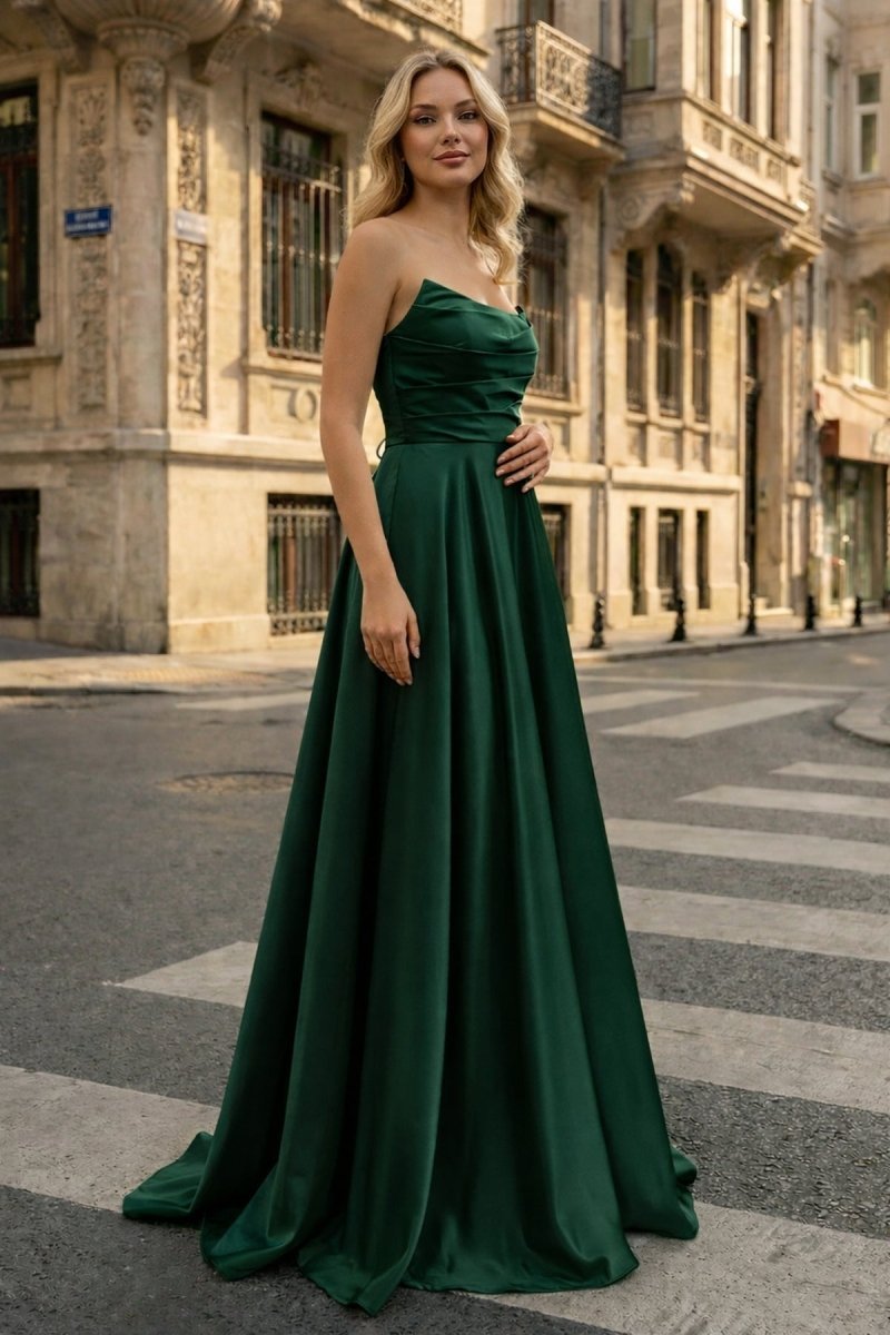 Querina Faye Hunter Green front view prom dress
