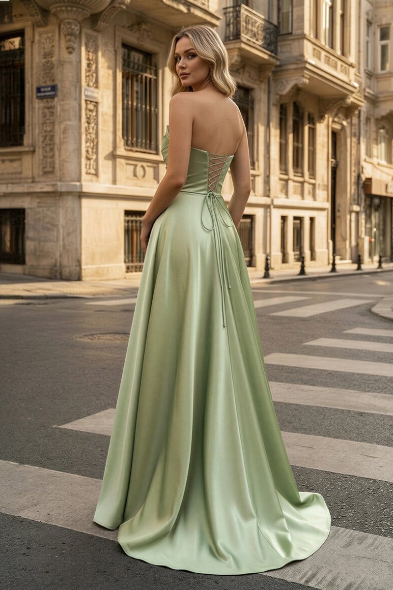 Querina Faye detail image 2 prom dress