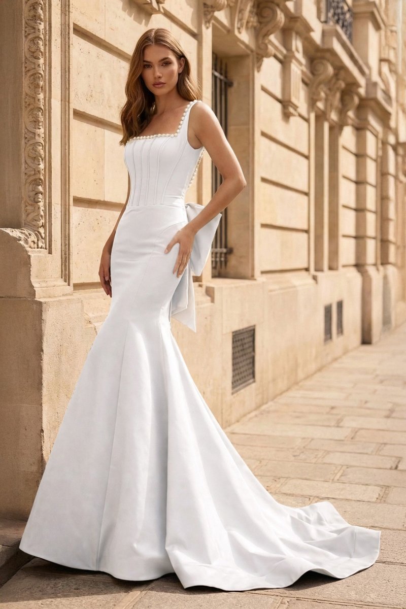 Yseult White front view evening dress